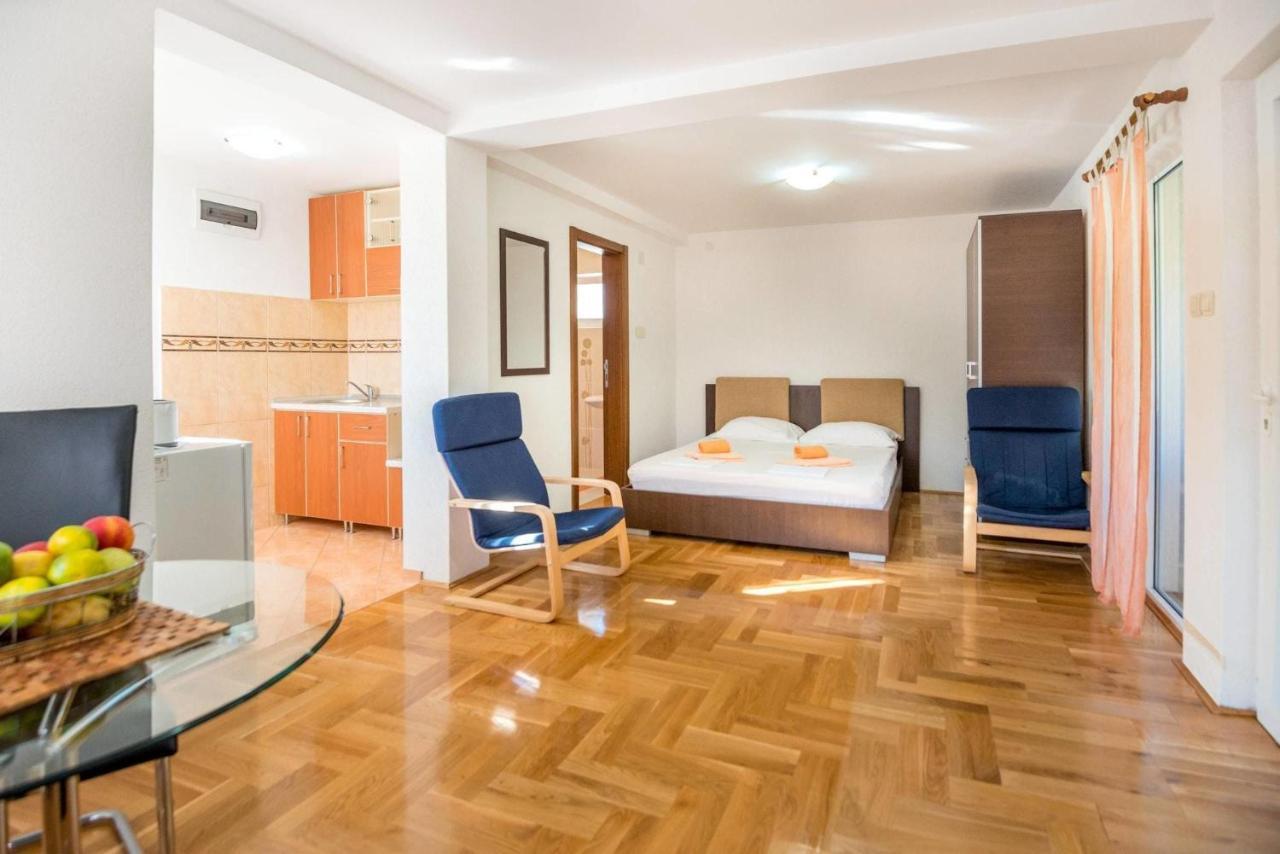 Majka Apartments Котор Экстерьер фото
